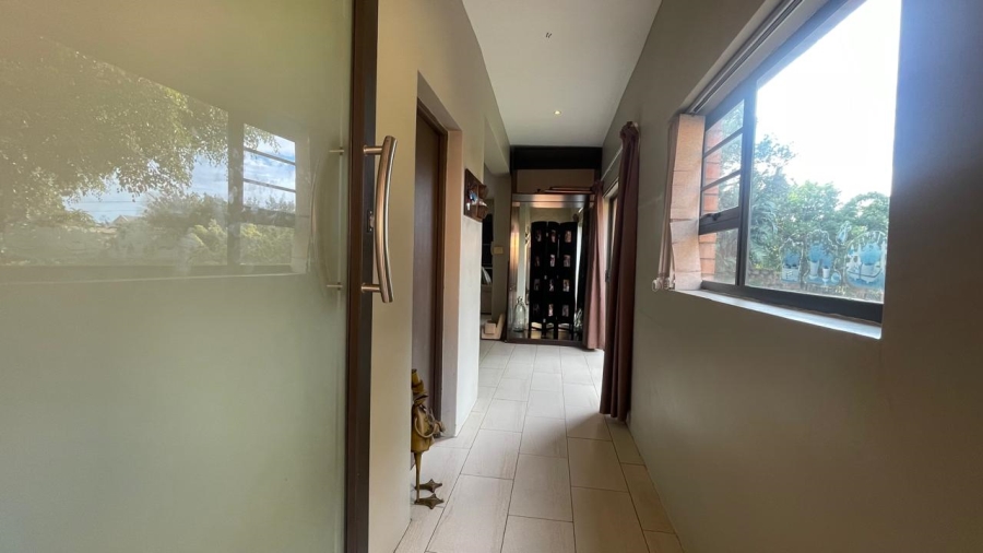 4 Bedroom Property for Sale in Blue Bend Eastern Cape